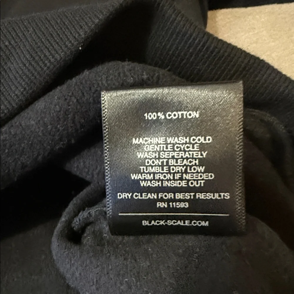 LE-NOX CREWNECK SWEATER BLACK